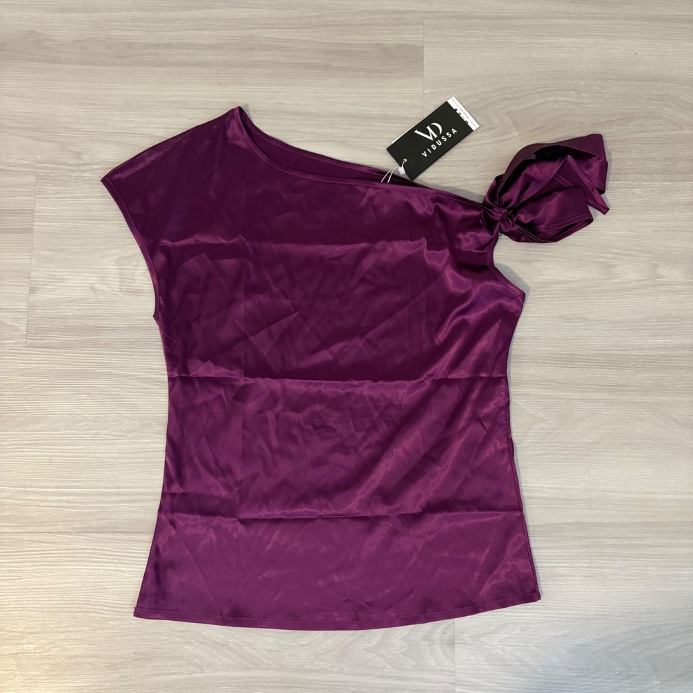 VIDUSSA Women Top Purple One Shoulder Satin Bow Top NWT Size S